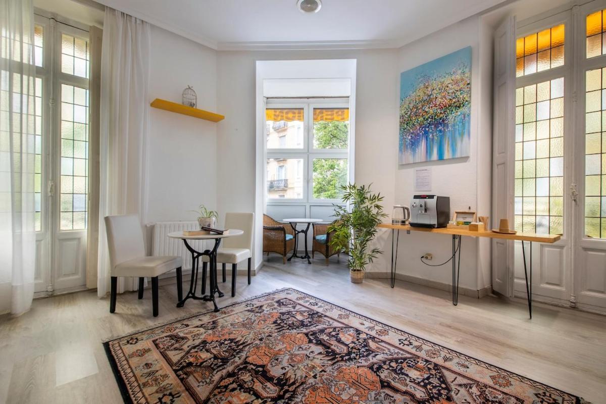 Twin With Private Bathroom Appartement *
